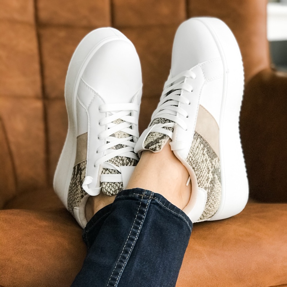 LAST PAIR! š 5āļø Snakeskin Platform Animal S⦠- Picture 5 of 8